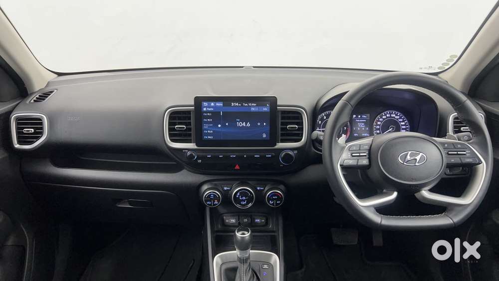 Hyundai Venue 1.0 Sx (o) Turbo Dct, 2022, Petrol
