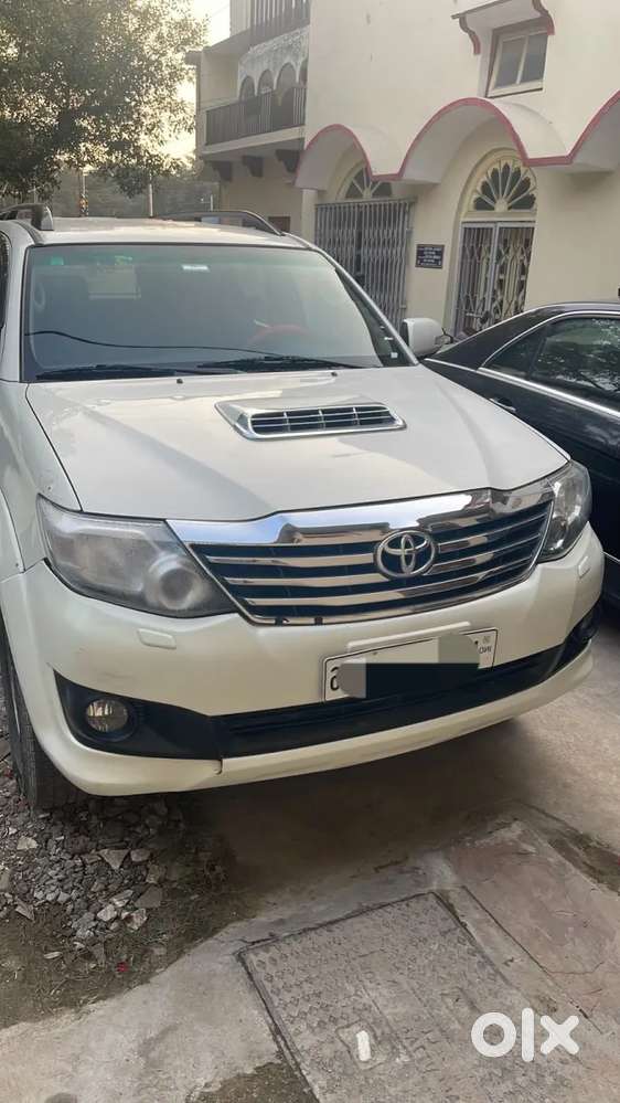 Toyota Fortuner 4x2 At, 2014, Diesel