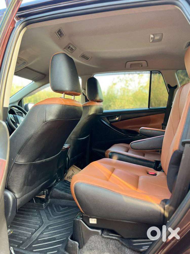 Toyota Innova Crysta 2.8 Gx At 7 Str, 2022, Diesel