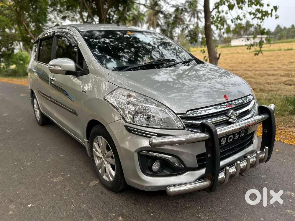 Touch Screen, Reverse Camera,push Button Start,seal Tyres
