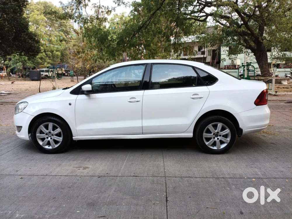 Skoda Rapid 1.6 Tdi Ambition, 2014, Diesel