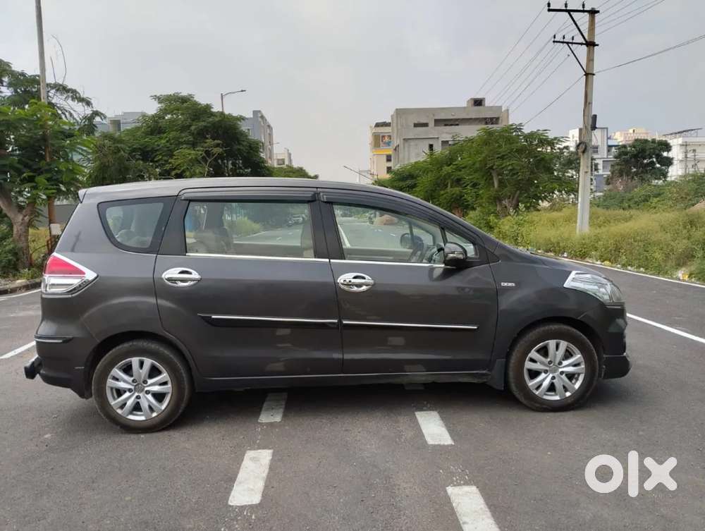 Maruti Suzuki Ertiga Shvs Zdi Plus, 2017, Diesel