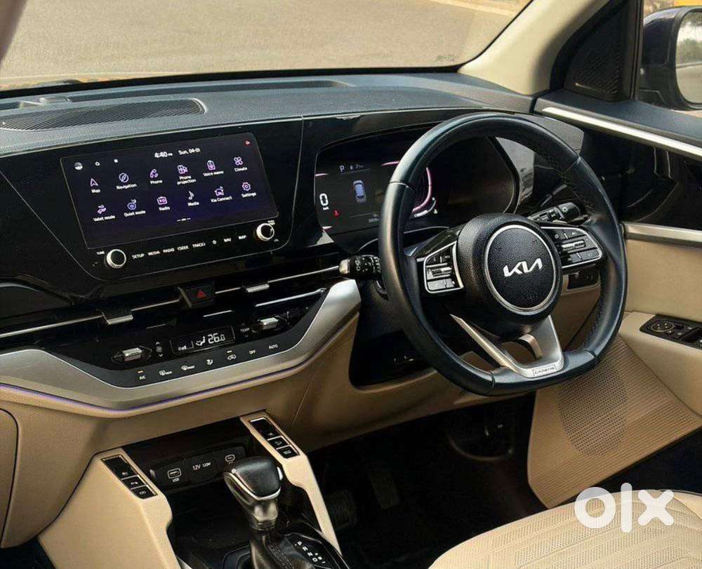 Kia Carens 2022 Petrol Good Condition