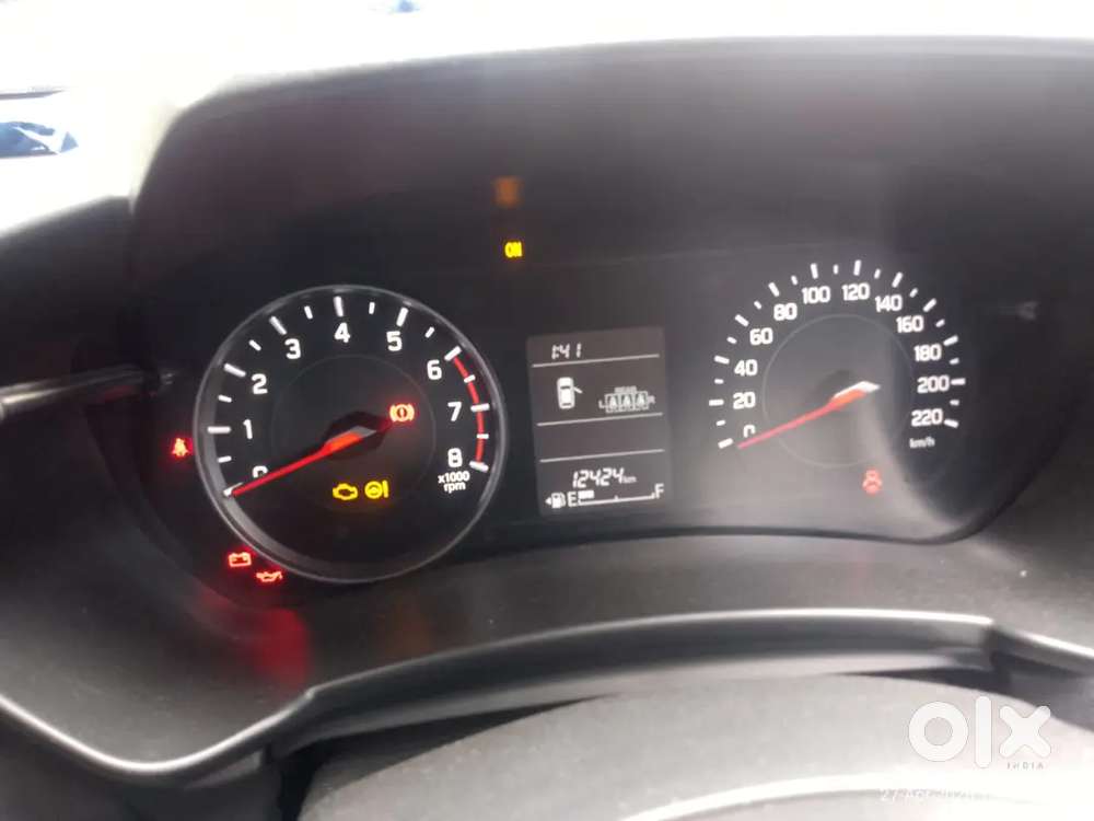 Maruti Suzuki Swift 2025 Petrol 12000 Km Driven