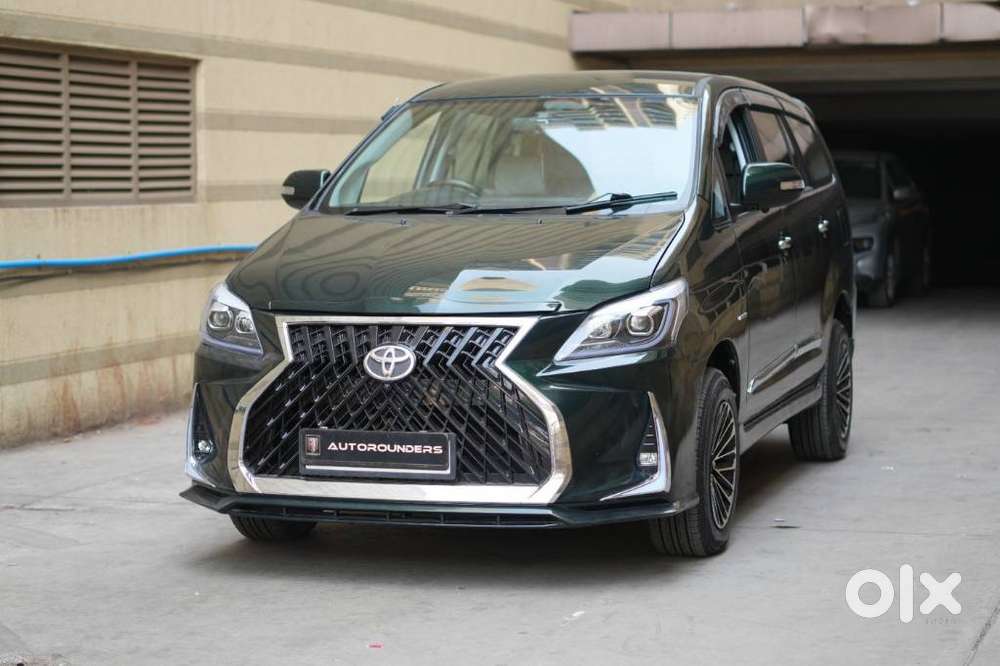 Toyota Innova 2.5 Vx 8 Seater Bs Iv, 2011, Diesel