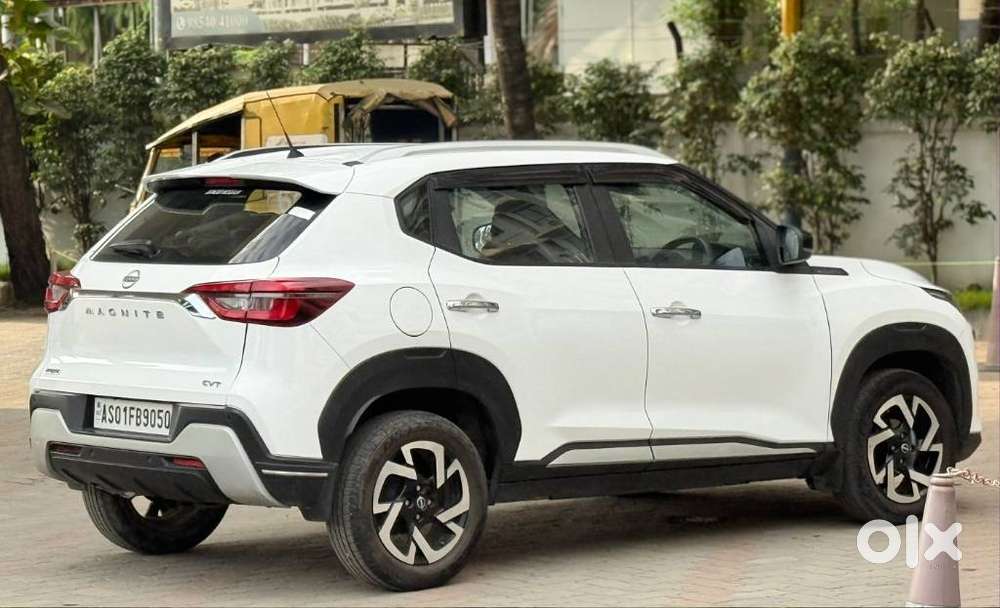 Nissan Magnite 1.0 Xv Turbo Cvt, 2022, Petrol