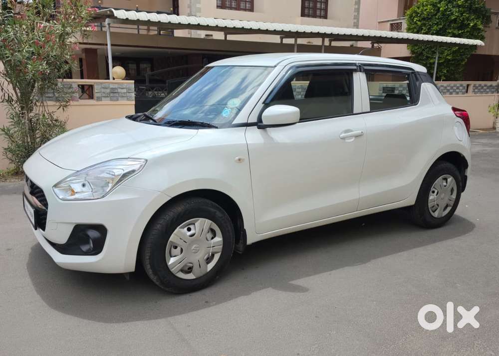 Maruti Suzuki Swift Lxi Option, 2022, Petrol