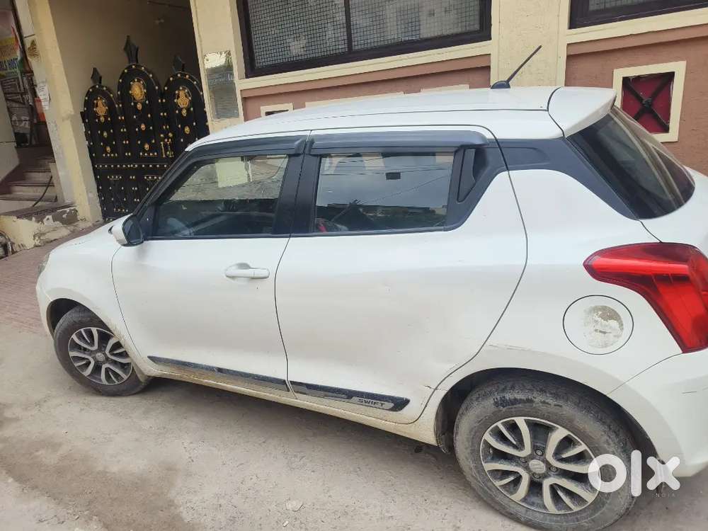 Maruti Suzuki Swift Vxi 2021