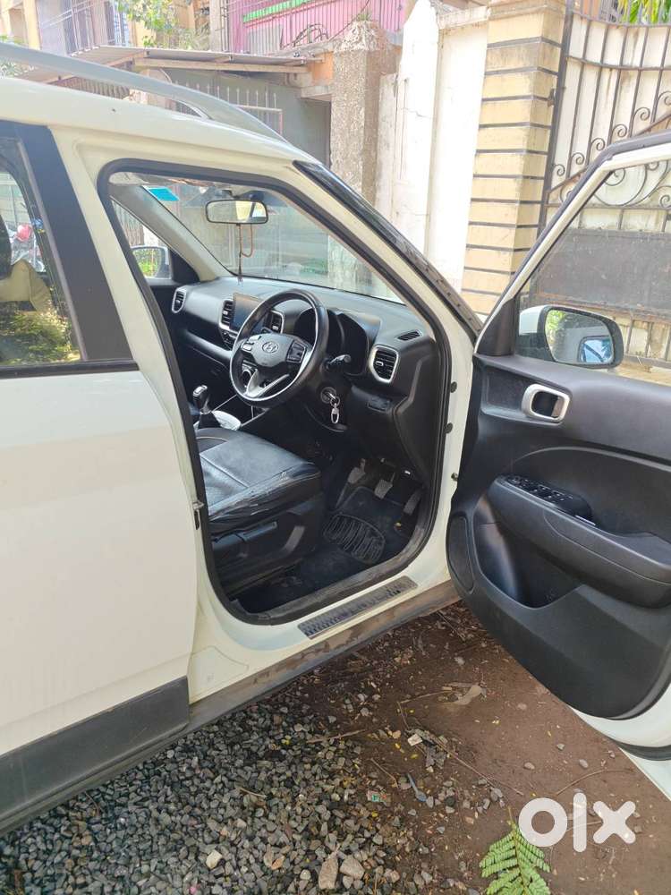 Hyundai Venue Sx Diesel Manual
