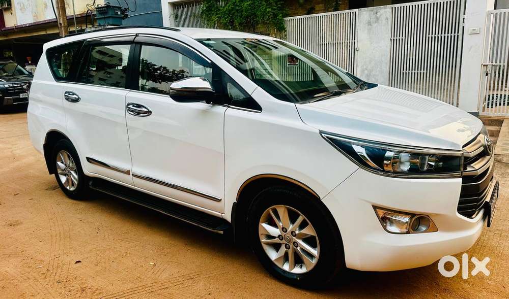Toyota Innova Crysta 2.4 G Mt, 2020, Diesel