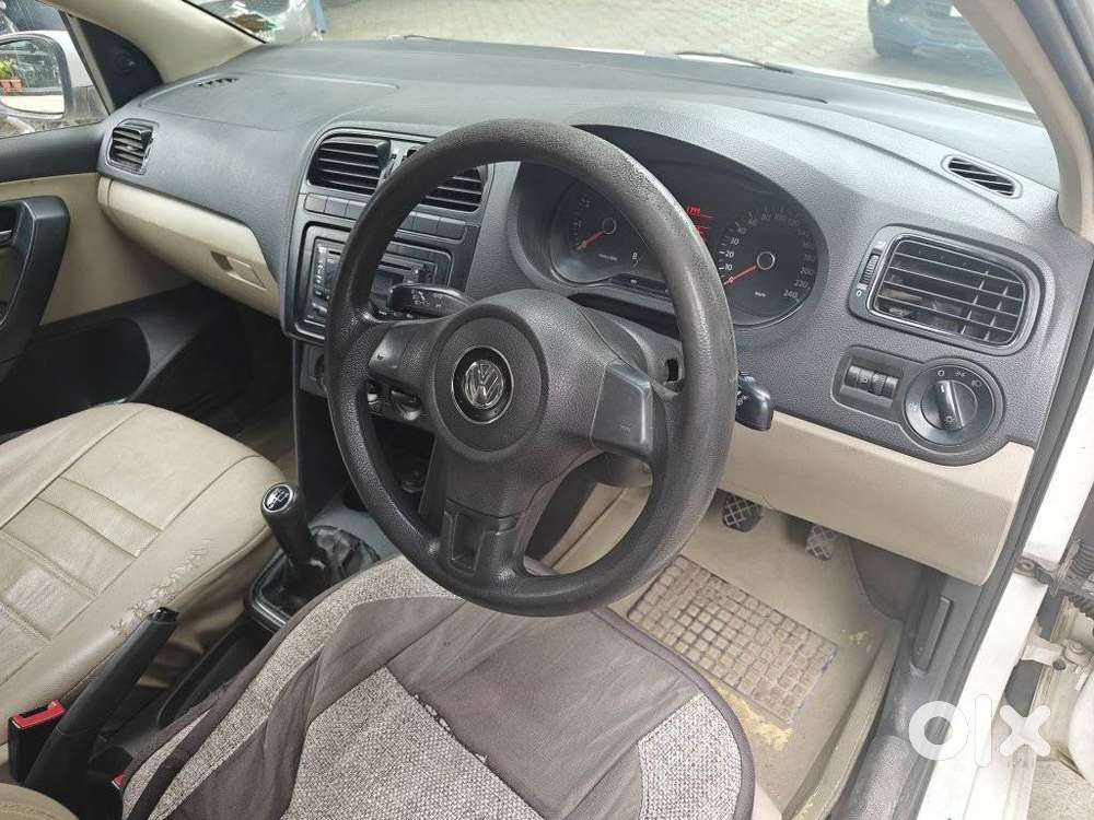 Volkswagen Polo Petrol Trendline 1.2l, 2011, Petrol