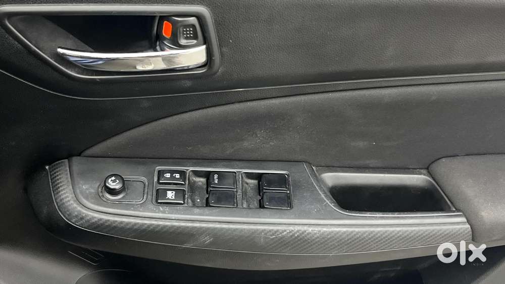 Maruti Suzuki Swift Vxi, 2021, Petrol