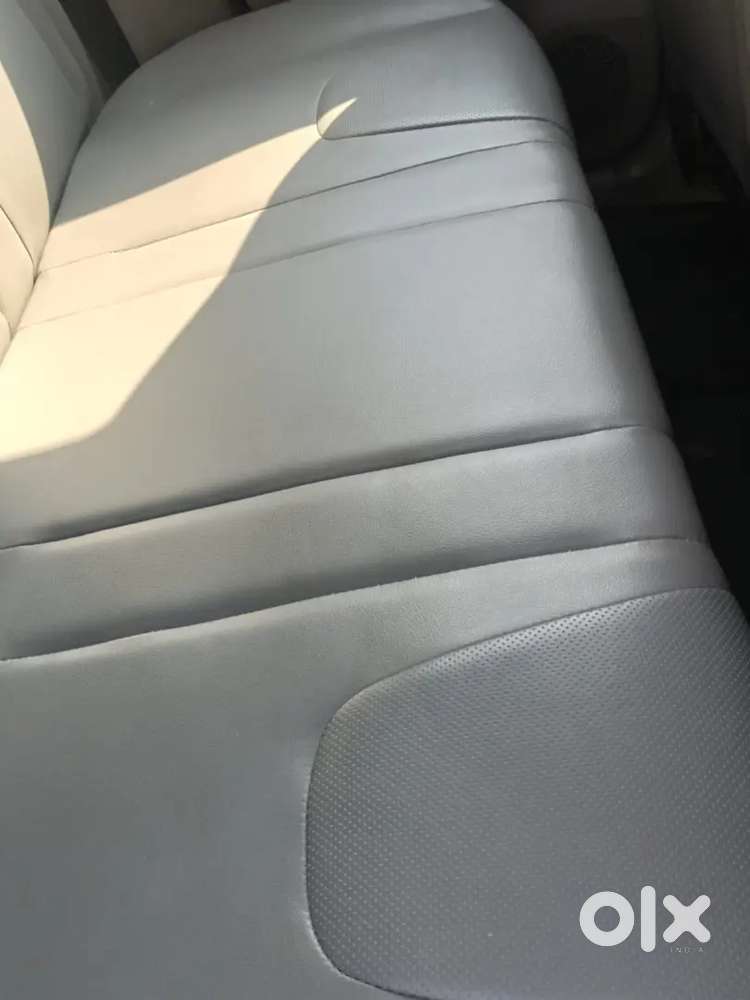 Mahindra Kuv 100 2016 Model Second Owner