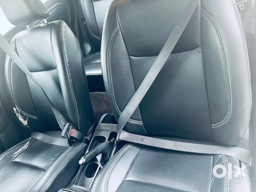 Maruti Suzuki Brezza Vxi 2021