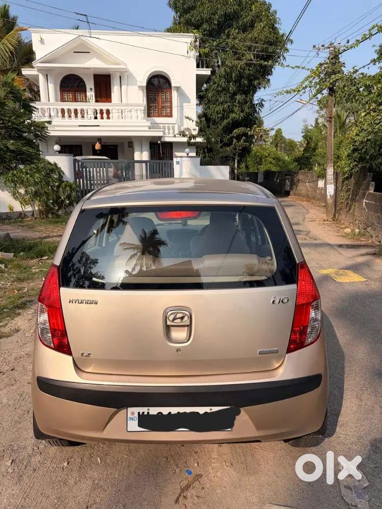 Hyundai I10 Champagne Gold [2009]