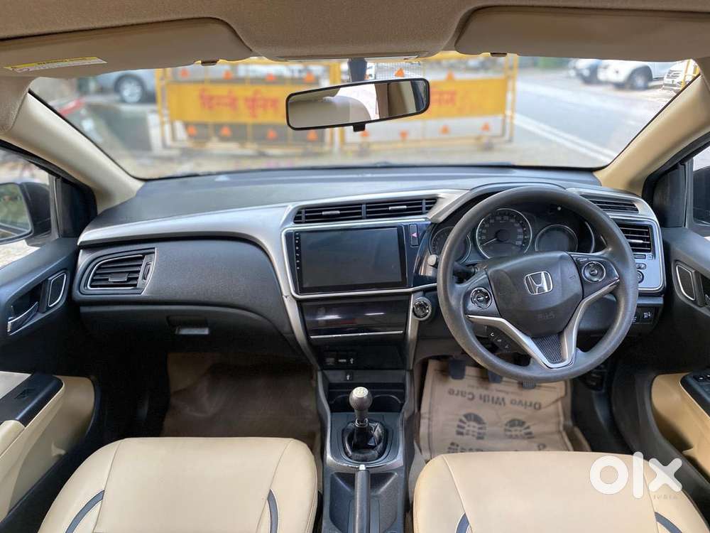 Honda City I-vtec V, 2018, Petrol