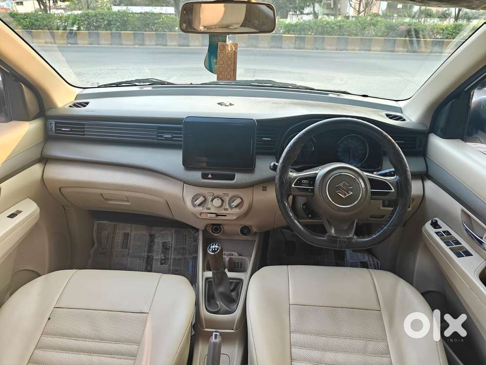 Maruti Suzuki Ertiga 1.5 Vxi, 2022, Petrol