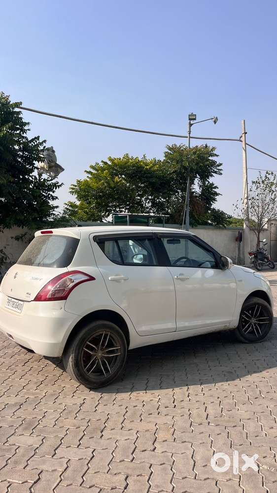 Maruti Suzuki Swift 2015