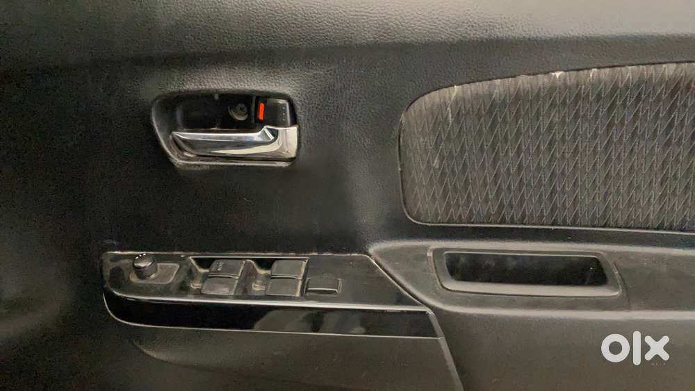 Maruti Suzuki Wagon R Stingray Vxi, 2016, Petrol