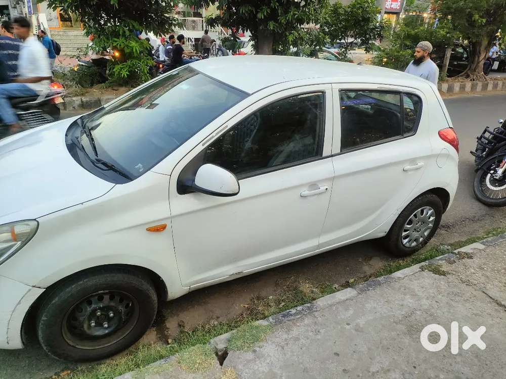 Hyundai I20 2010 Car