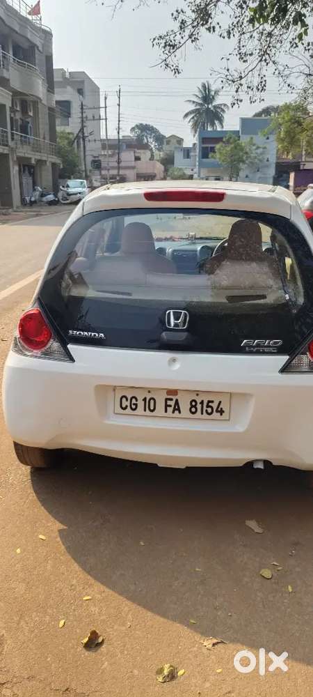 Honda Brio 2013 Petrol Well Maintained