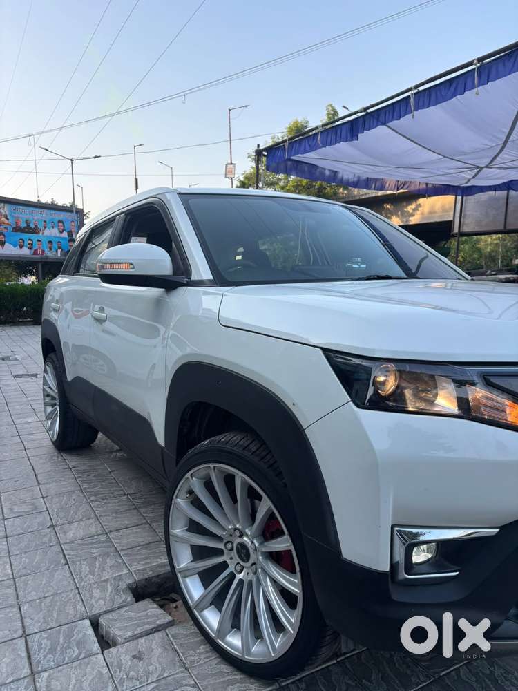 Maruti Suzuki Brezza 1.5 Lxi Smart Hybrid, 2024, Petrol