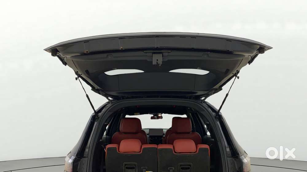 Tata Safari 2.0 Kryotec Xz Plus Red Dark Edition, 2023, Diesel