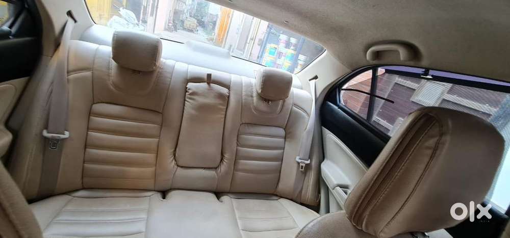 Maruti Suzuki Dzire 2017 Diesel Well Maintained