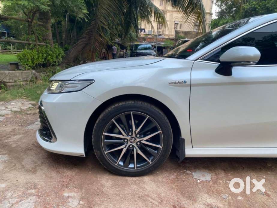 Toyota Camry Hybrid, 2024, Petrol