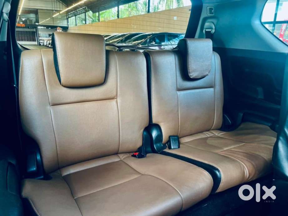 Toyota Innova Crysta 2.8 Gx At 7 Str, 2016, Diesel