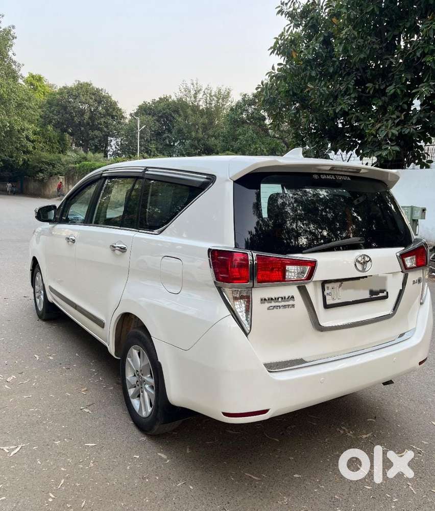 Toyota Innova Crysta 2.4 V, 2017, Diesel