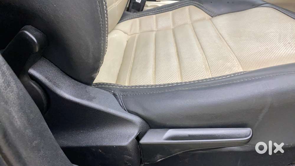 Skoda Slavia 1.0 Ambition Tsi At, 2023, Petrol