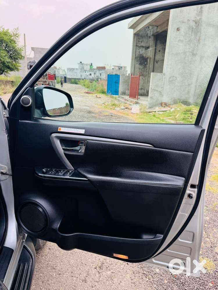 2022 Toyota Fortuner 4x2 At