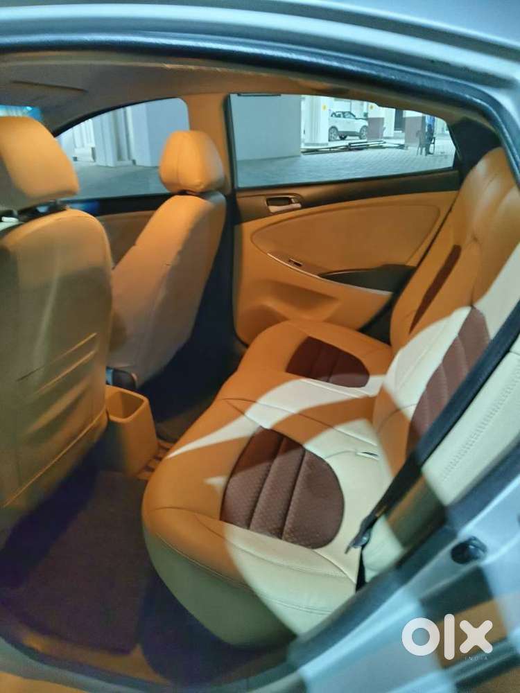 Hyundai Verna Fluidic 1.6 Vtvt Sx, 2013, Petrol