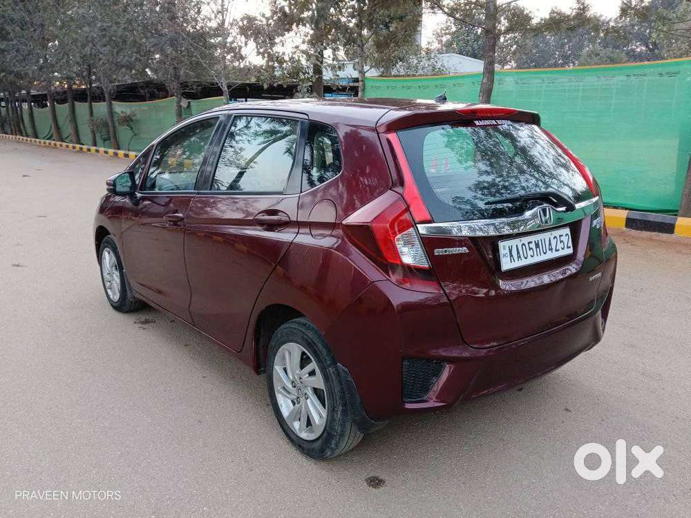 Honda Jazz V Automatic, 2016, Petrol