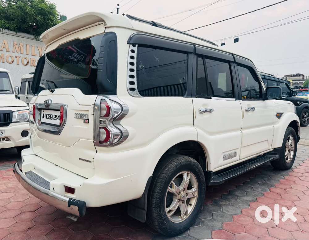Mahindra Scorpio S10, 2017, Diesel