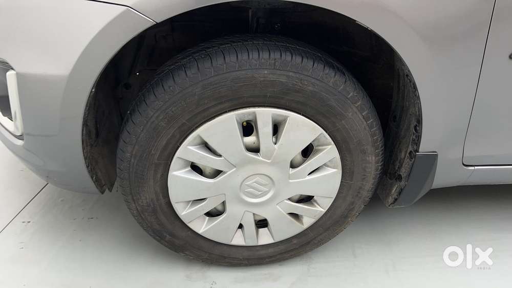 Maruti Suzuki Swift 1.2 Lxi (o), 2017, Petrol