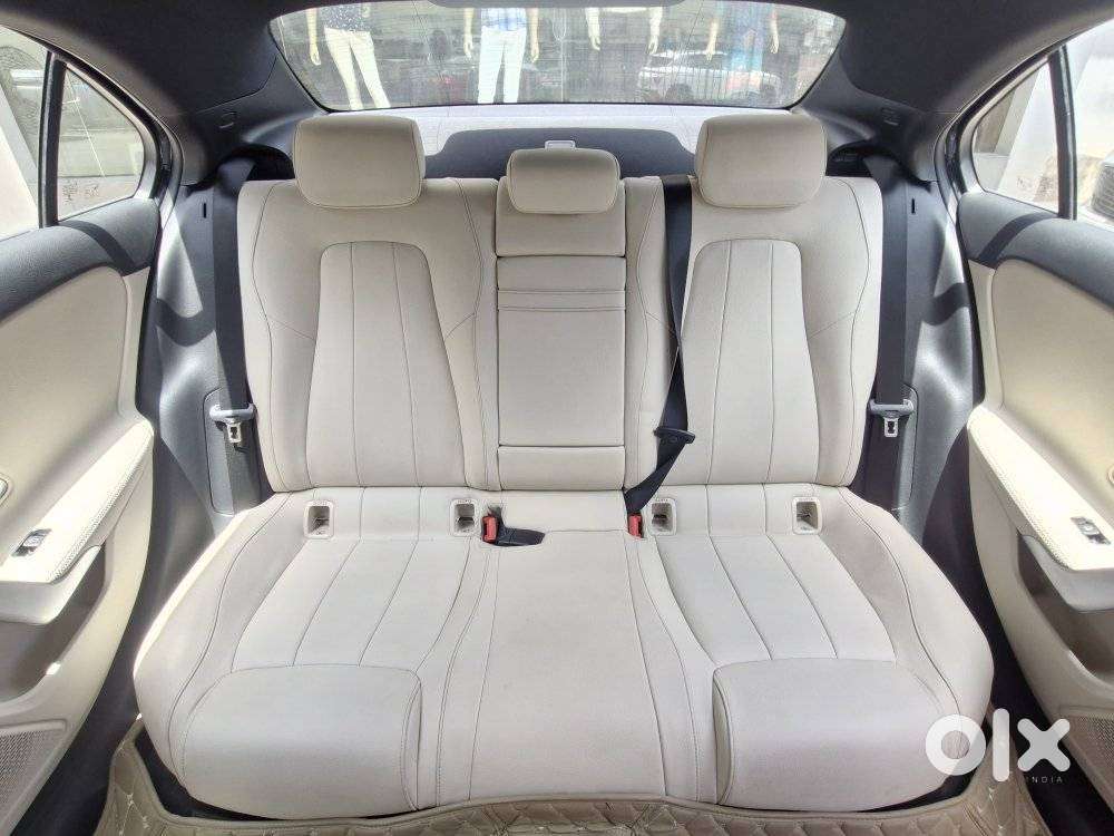 Mercedes-benz A-class Limousine 200, 2022, Petrol