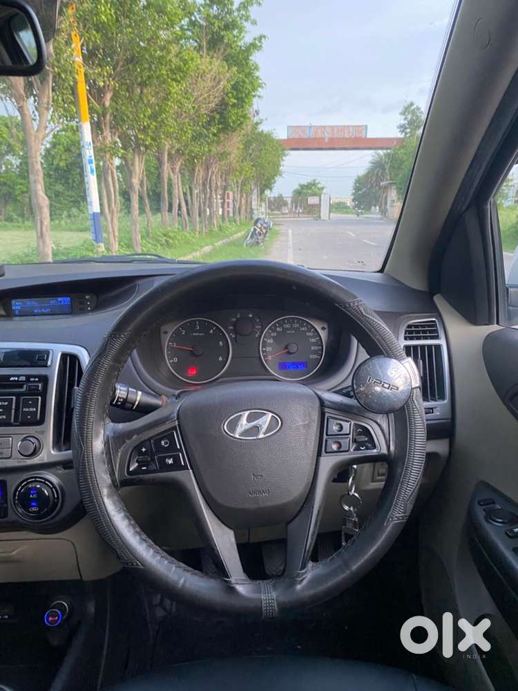 Hyundai I20 Sportz 2014