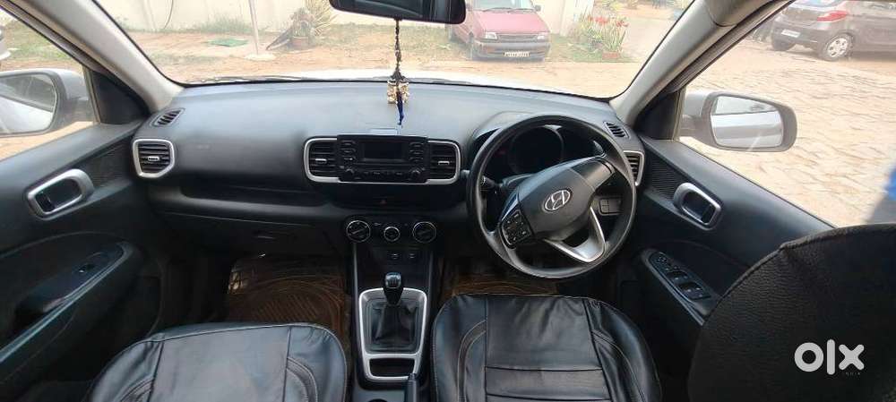Hyundai Venue S 1.2 Petrol, 2020, Petrol