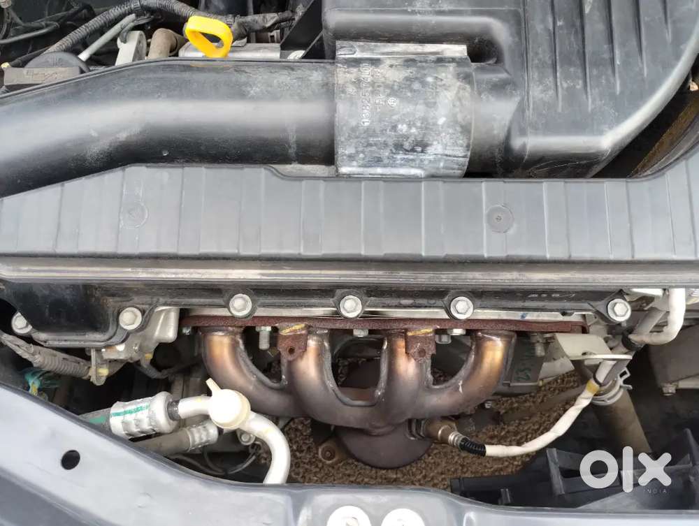 Maruti Suzuki Swift Lxi 2015