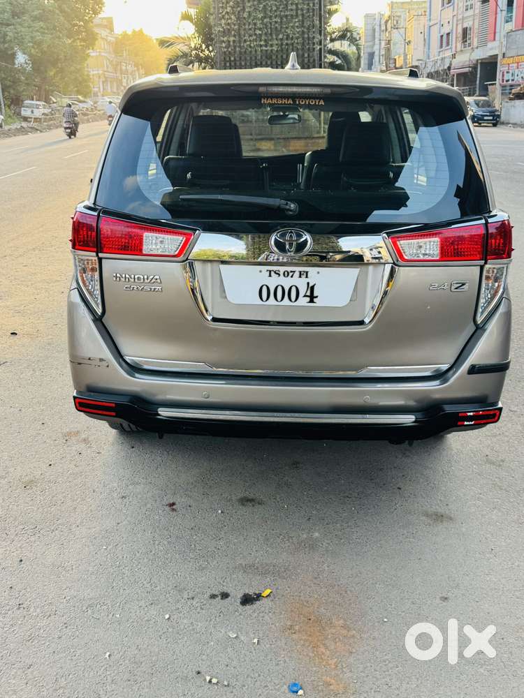 Toyota Innova Crysta Zx 2.4 Diesel 7 Seater, 2016, Diesel