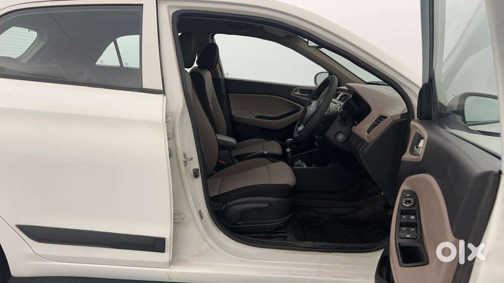 Hyundai Elite I20 [ ] 1.2 Sportz, 2015, Petrol
