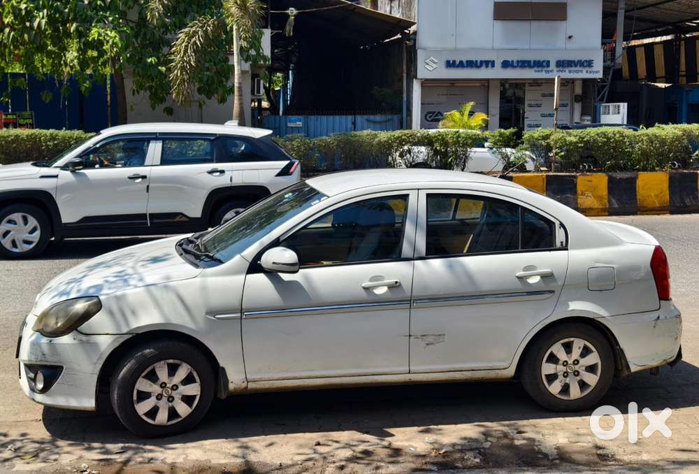 Hyundai Verna 2011