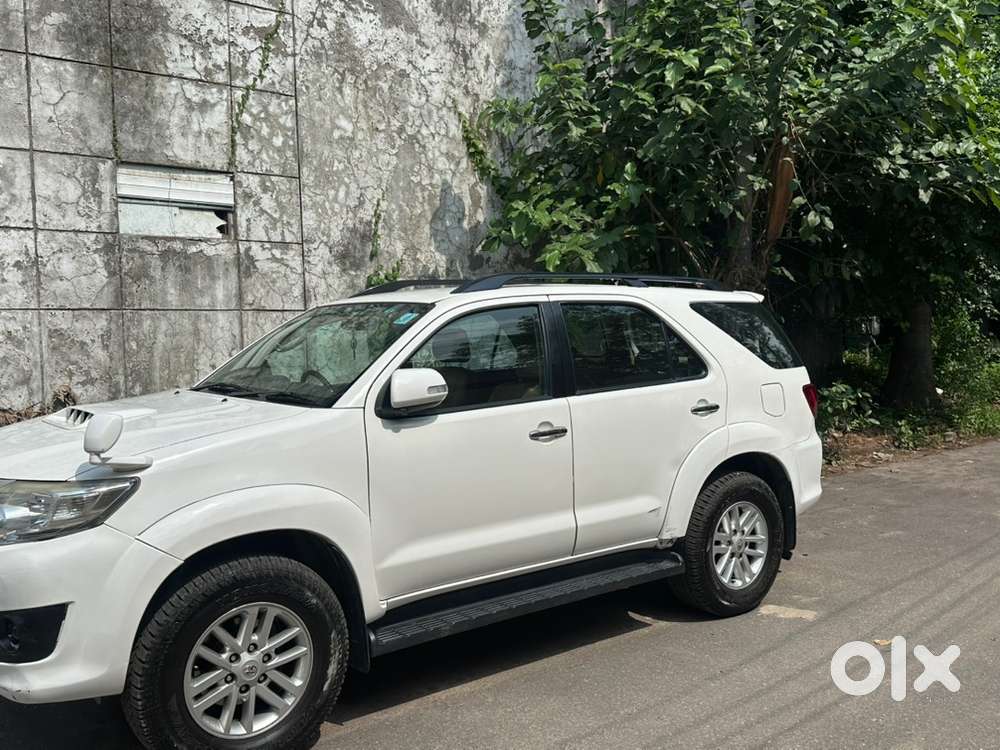 Toyota Fortuner Diesel 2014