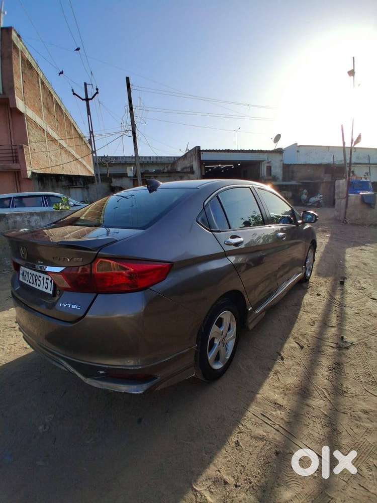 Honda City 2014 Petrol 1.5 V I-vtech Mt - Well Maintained With Less Km