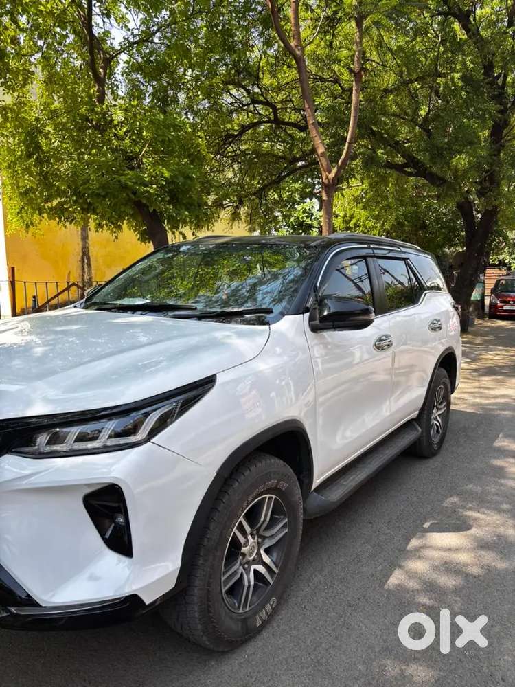 Toyota Fortuner Legender 2022