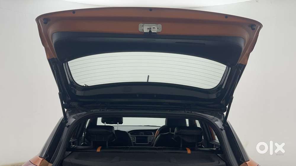 Hyundai Elite I20 Sportz Plus Dual Tone, 2019, Petrol