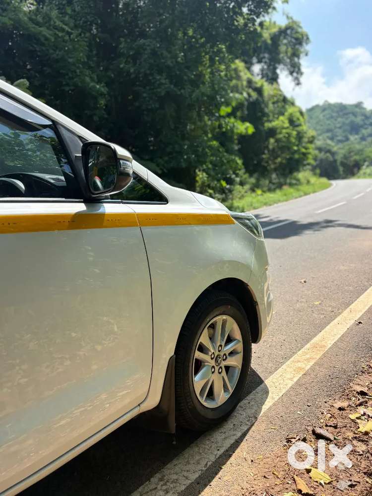 Toyota Innova Crysta 2.4 2019