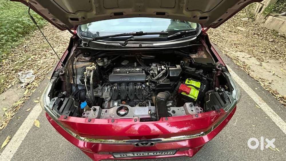 Honda Amaze 2nd Gen Vx, 2018, Petrol
